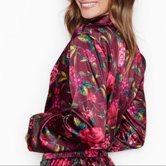 VICTORIAS SECRET PJ TOP - Picture 2 of 2